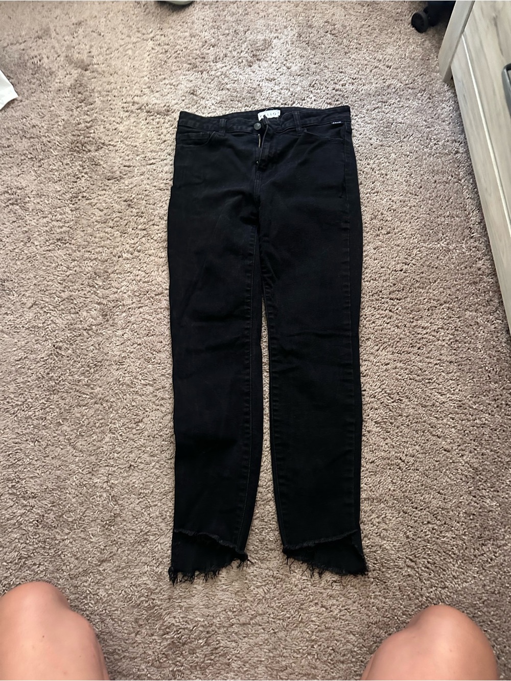 Cello Black Cropped Frayed-Hem Jeans